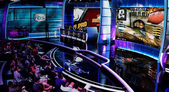 但西足协主 但西足协主