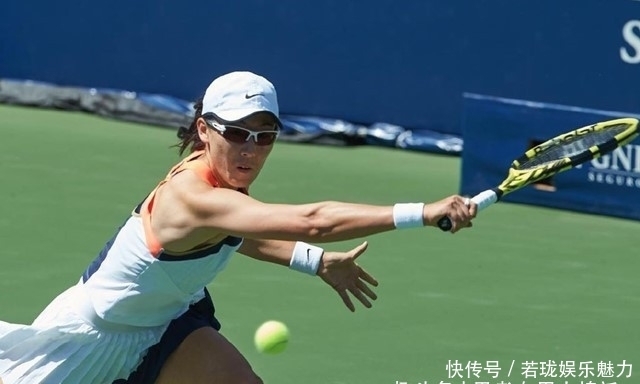 通过一系列 通过一系列